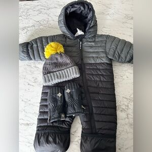 Columbia snow suit 3-6months